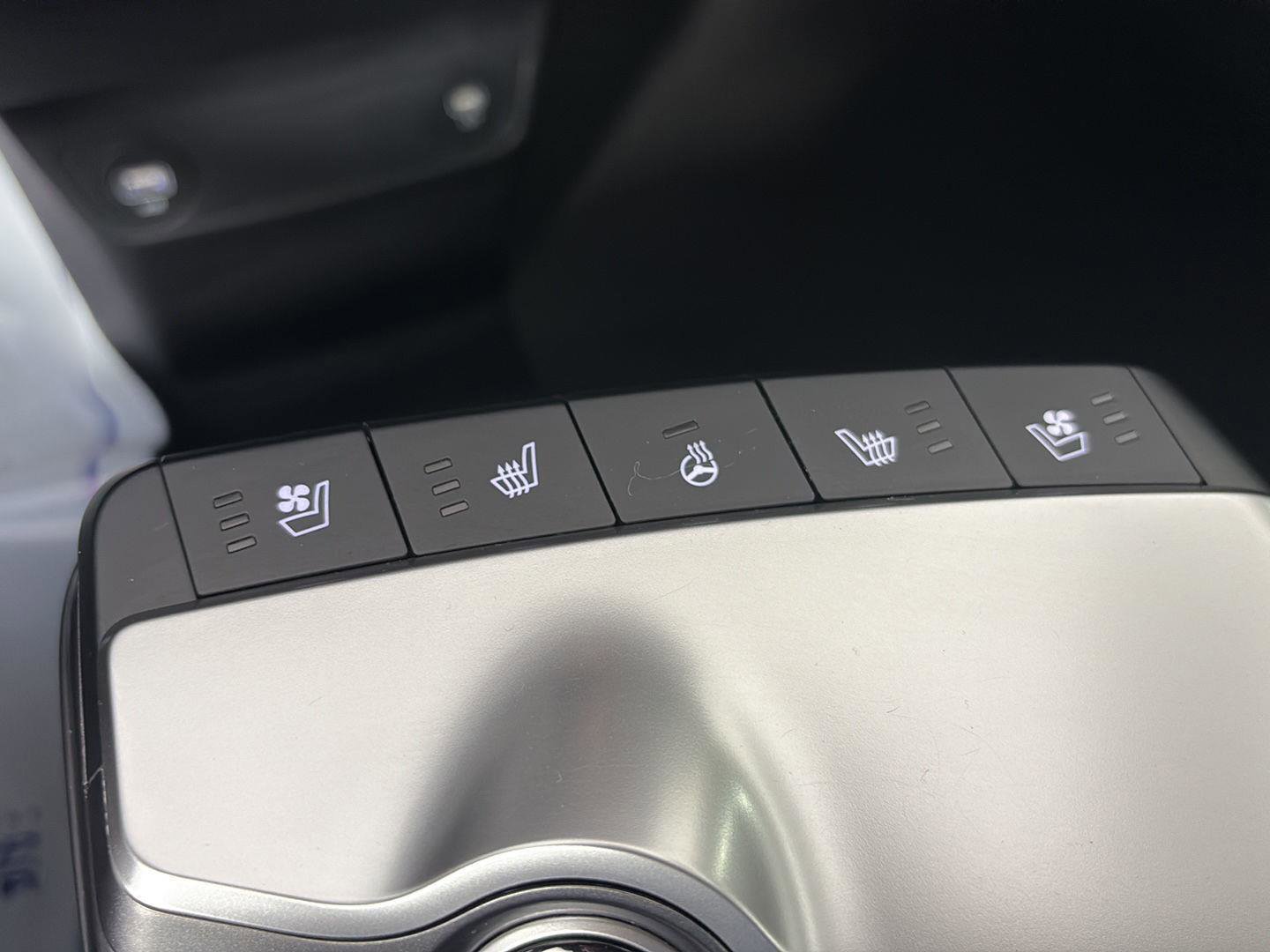 Used 2022 Kia EV6 Wind w/ Wind Technology Package image 31