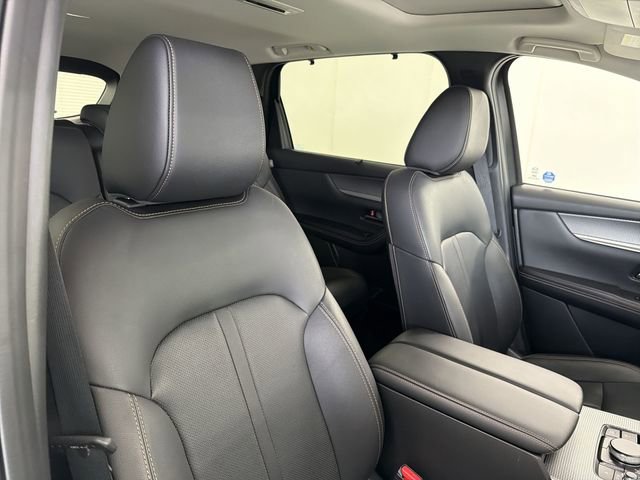 Certified 2024 MAZDA CX-90 Plug-In Hybrid w/ Preferred AWD/4WD image 20