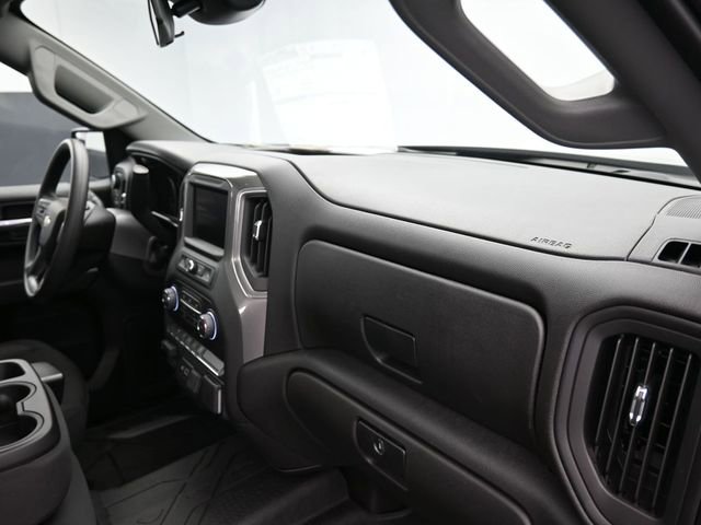 New 2026 Chevrolet Silverado 1500 Custom w/ LPO, Dark Essentials Package AWD/4WD image 32