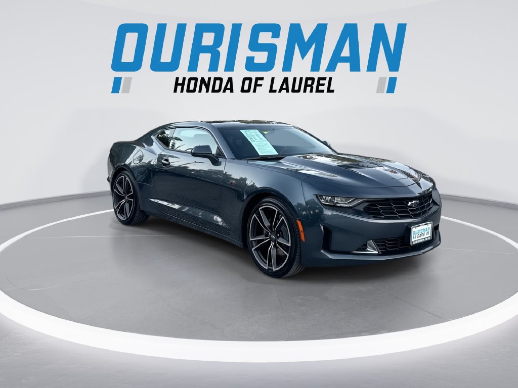 Used 2021 Chevrolet Camaro LT w/ RS Package RWD image 2