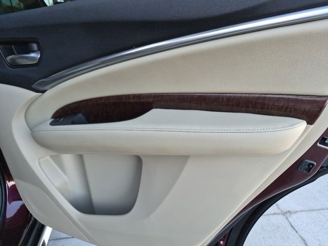 Used 2017 Acura MDX SH-AWD w/ Technology Package image 37