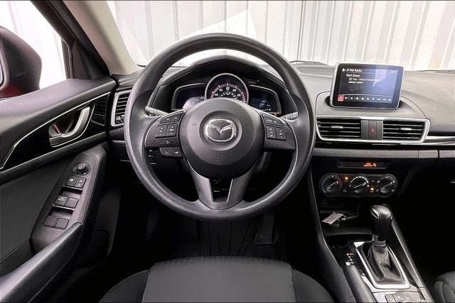 Used 2015 MAZDA MAZDA3 i Sport FWD image 5