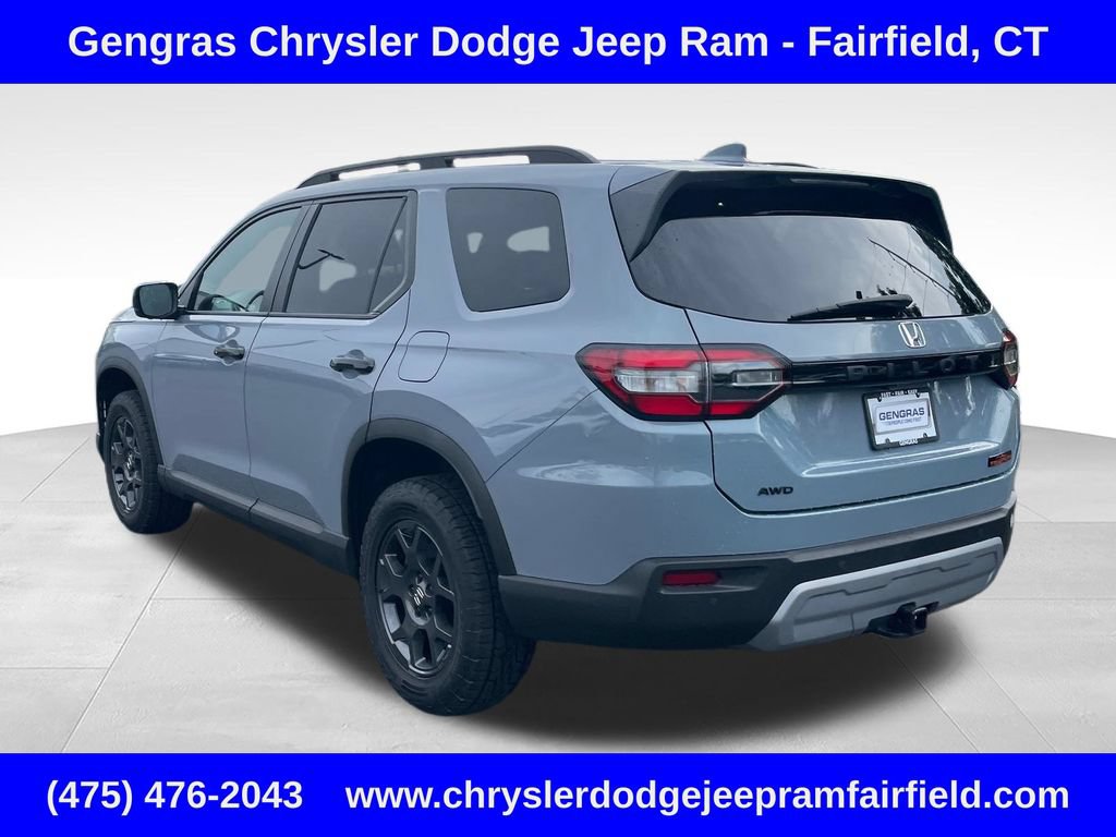 Used 2023 Honda Pilot TrailSport image 5
