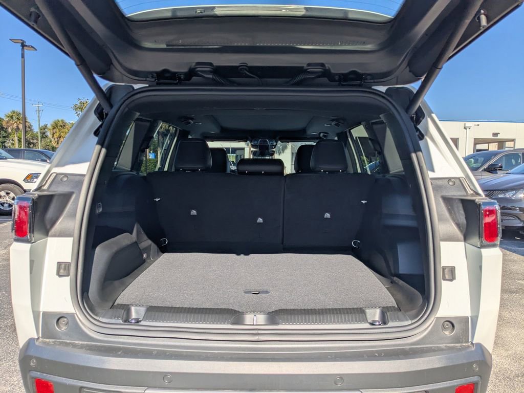 New 2026 Jeep Cherokee Limited AWD/4WD image 13