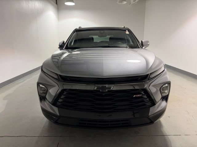 Used 2024 Chevrolet Blazer RS w/ Driver Confidence II Package FWD image 2