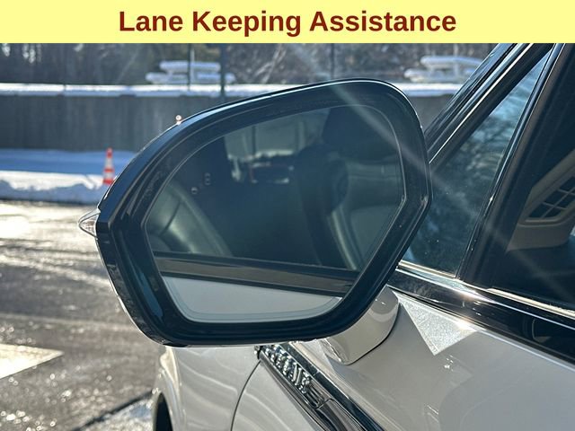 Used 2025 Lincoln Corsair AWD w/ Equipment Group 101A image 8