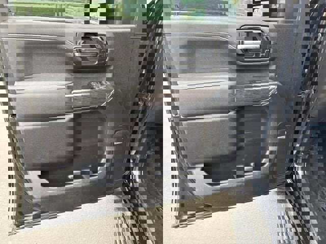 Certified 2022 Chevrolet Silverado 3500 LTZ w/ LTZ Plus Package image 10