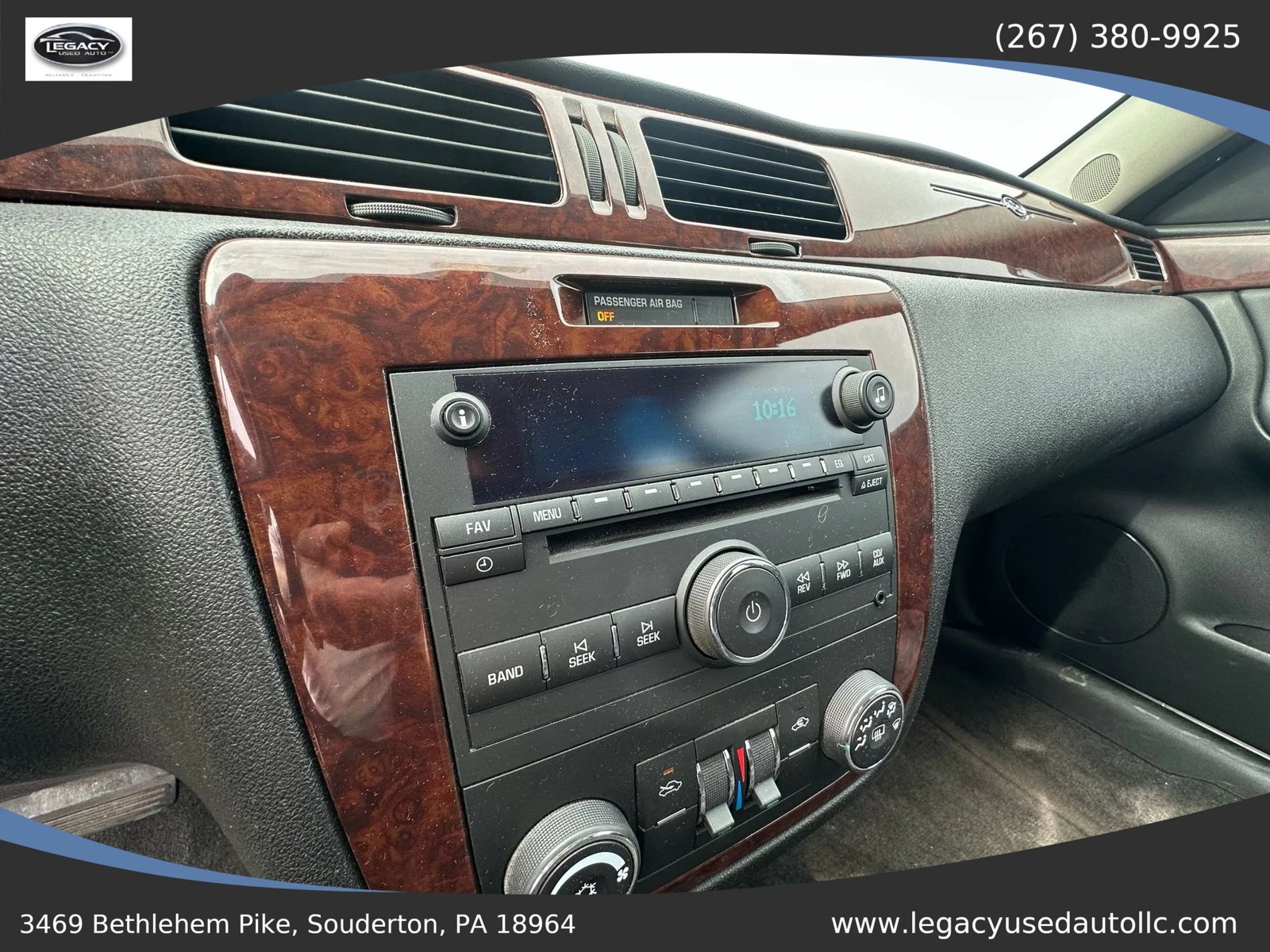 Used 2011 Chevrolet Impala LT FWD image 26