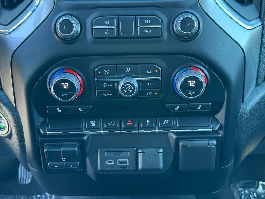 Used 2023 Chevrolet Silverado 2500 LTZ image 32