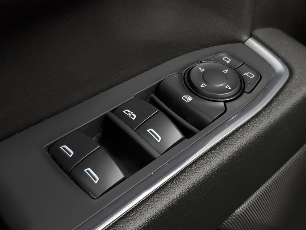 Used 2023 Chevrolet Silverado 1500 LT w/ Protection Package image 28