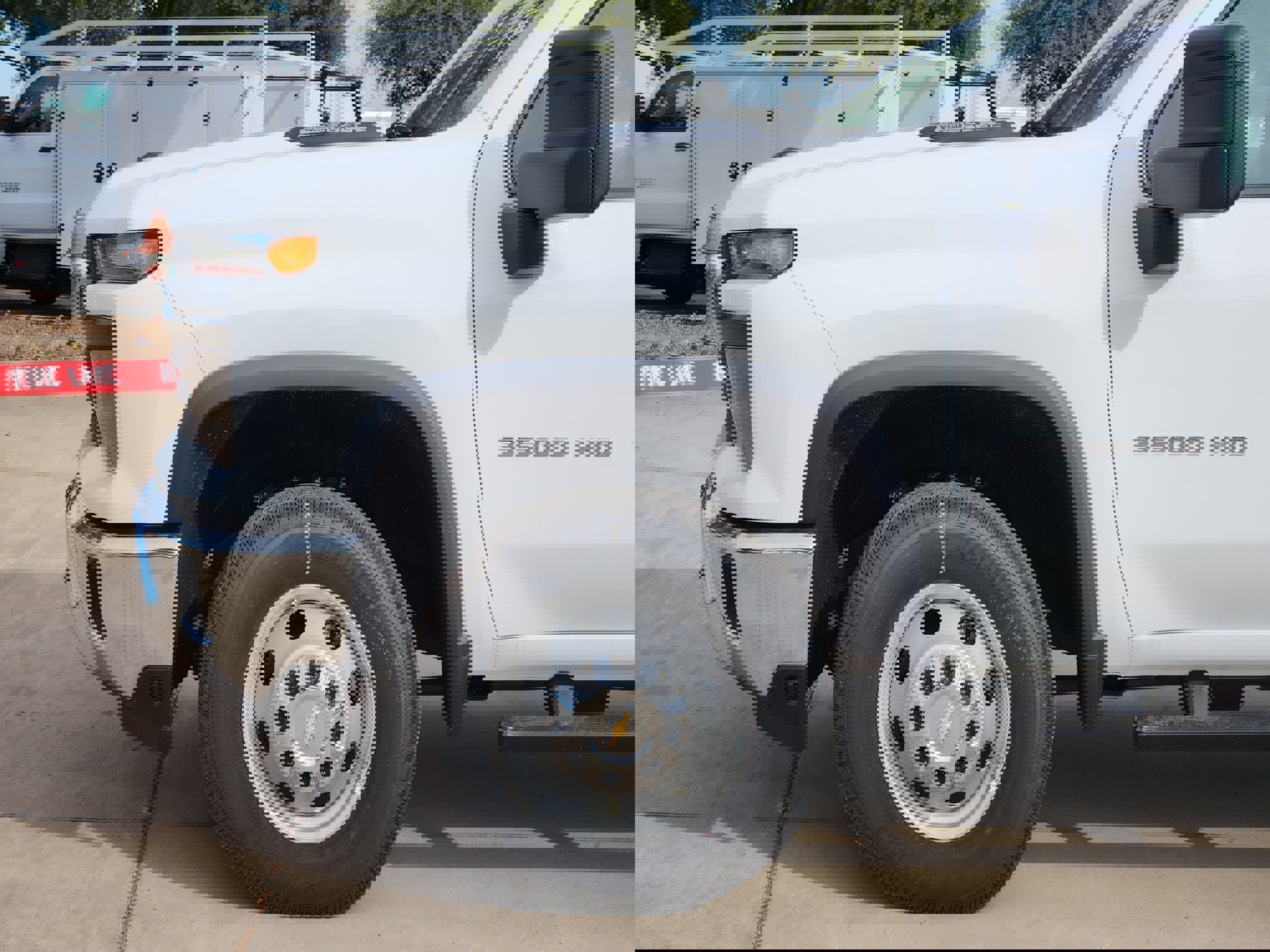 New 2025 Chevrolet Silverado 3500 W/T image 15