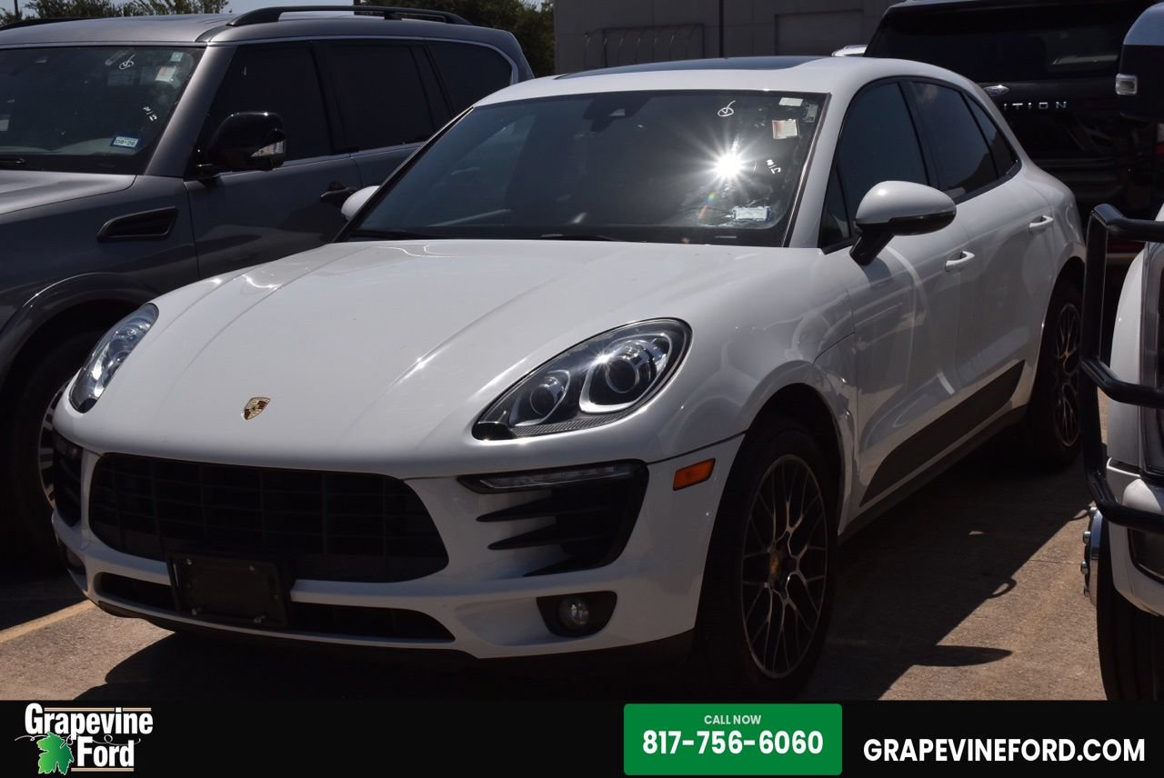Used 2018 Porsche Macan Sport Edition AWD/4WD image 1