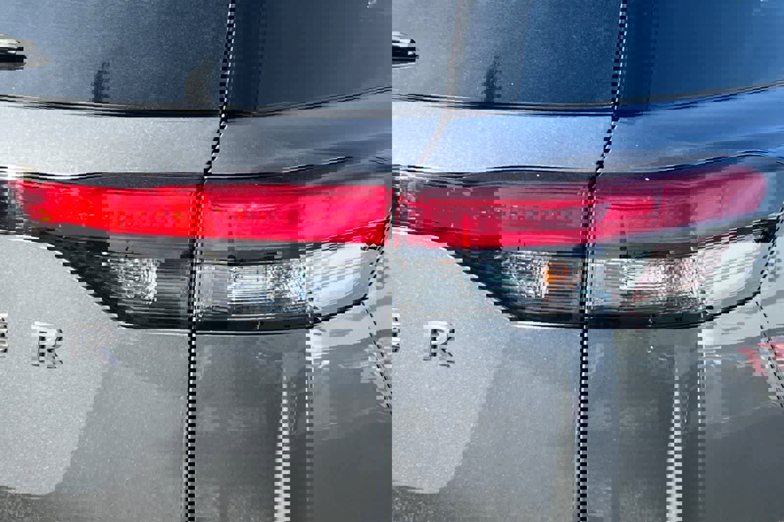 New 2026 Nissan Pathfinder SV image 17