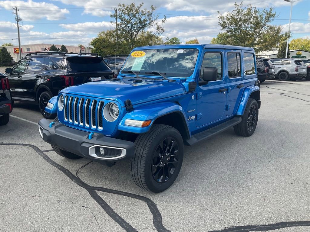 Used 2022 Jeep Wrangler Unlimited Sahara image 3