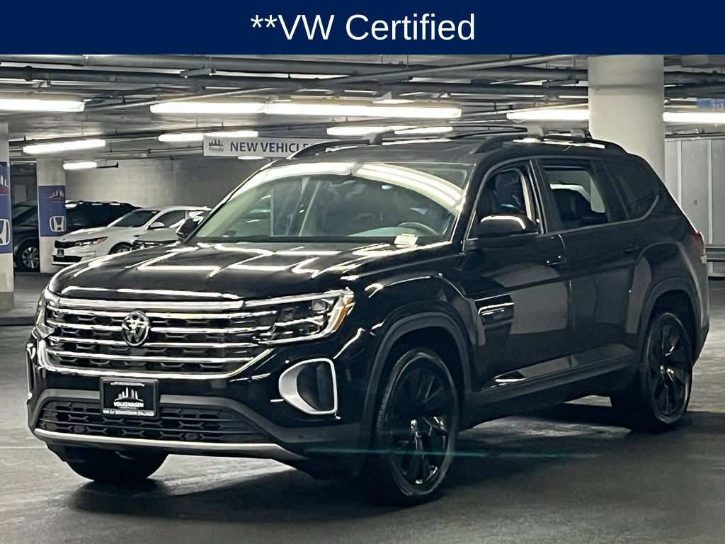 Used 2024 Volkswagen Atlas SE AWD/4WD image 3