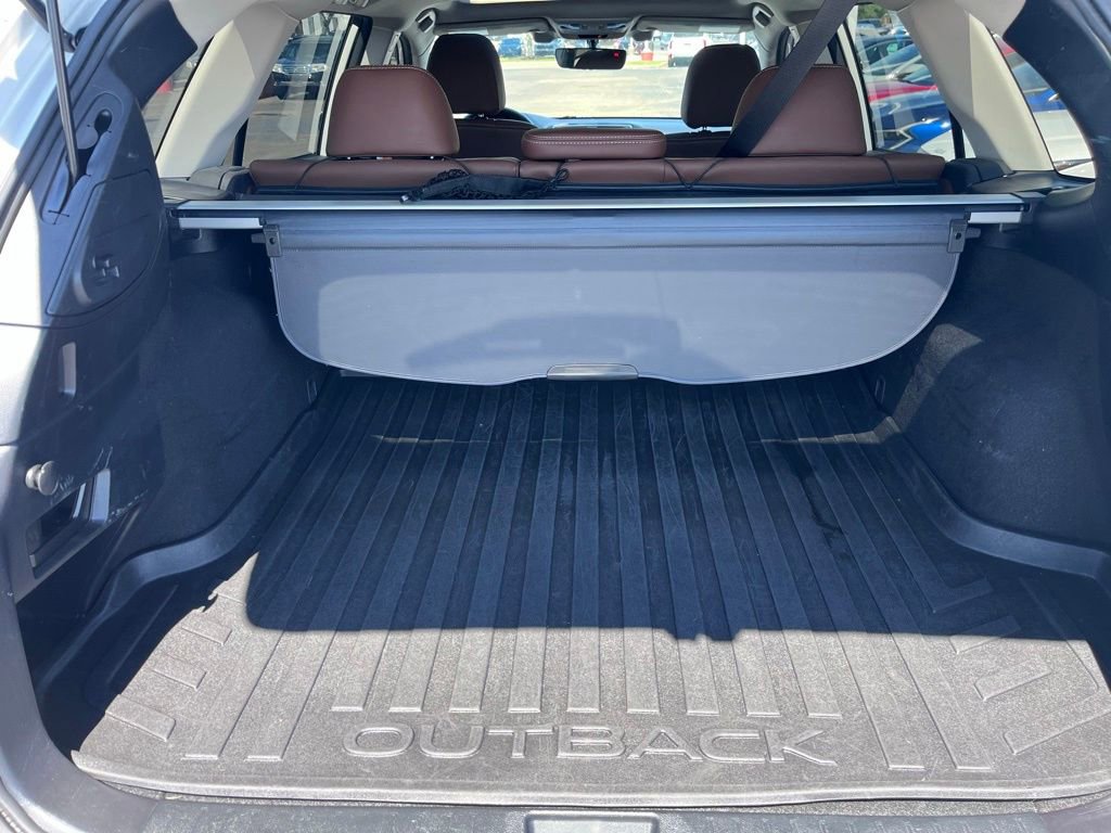 Used 2019 Subaru Outback 2.5i Touring w/ Popular Package #3A AWD/4WD image 28