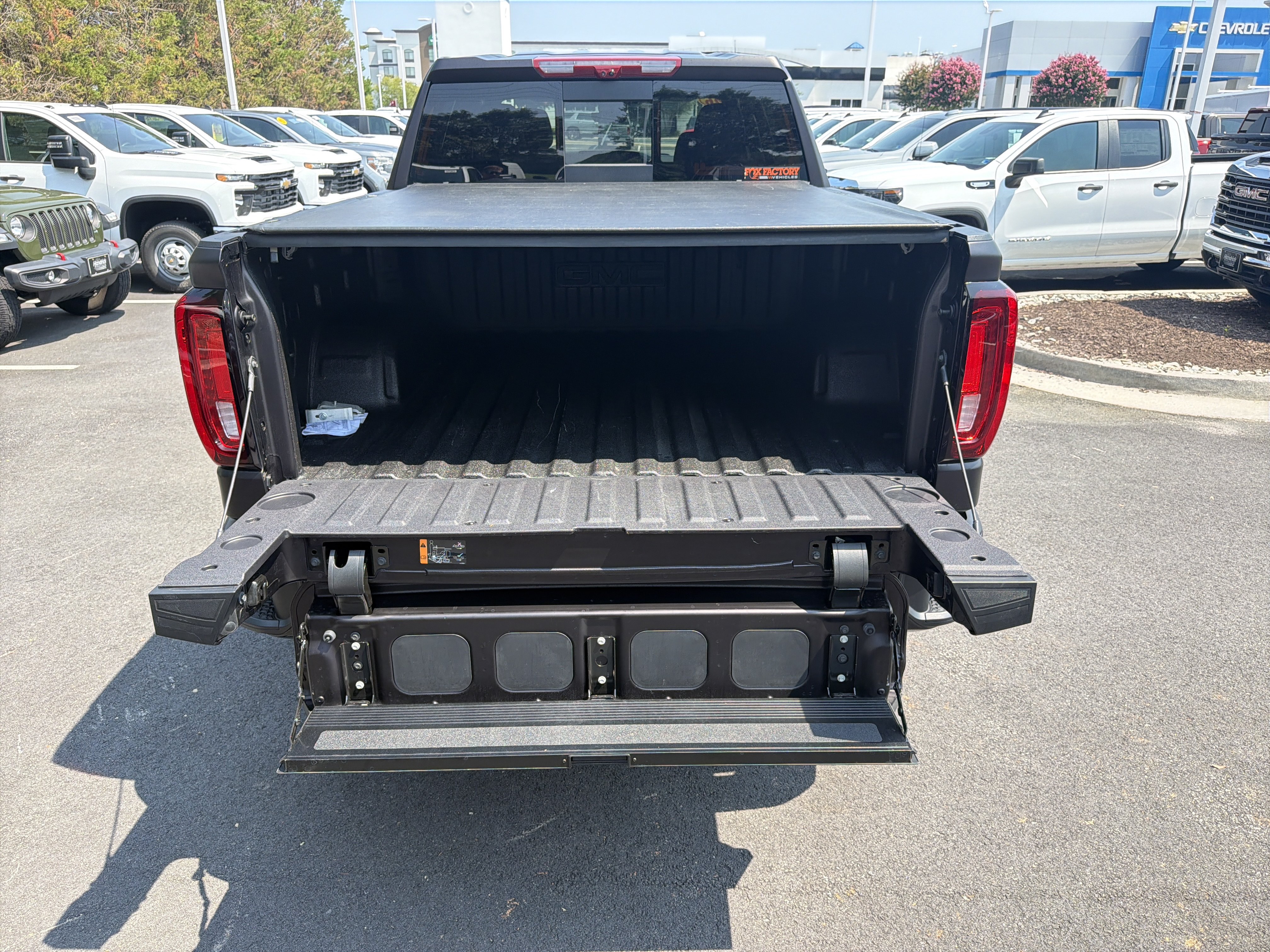 Used 2026 GMC Sierra 1500 AT4 w/ AT4 Premium Package AWD/4WD image 35