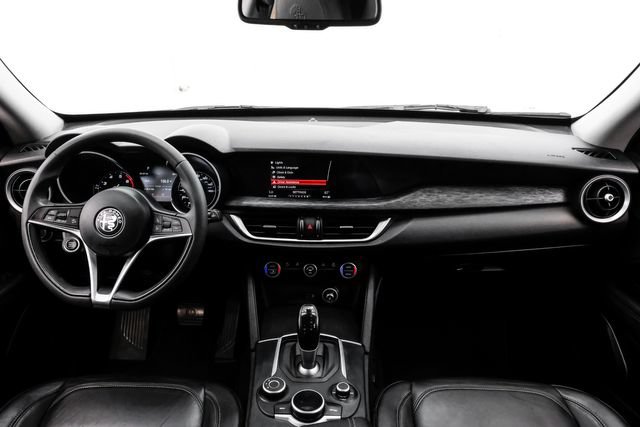 Used 2019 Alfa Romeo Stelvio w/ Nero Edizione RWD image 19