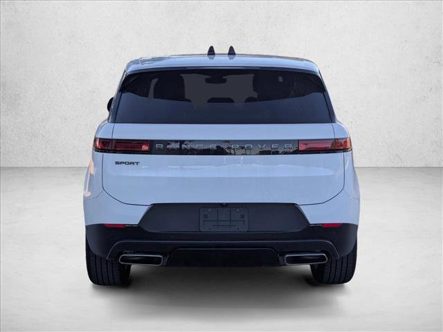 Used 2025 Land Rover Range Rover Sport image 6