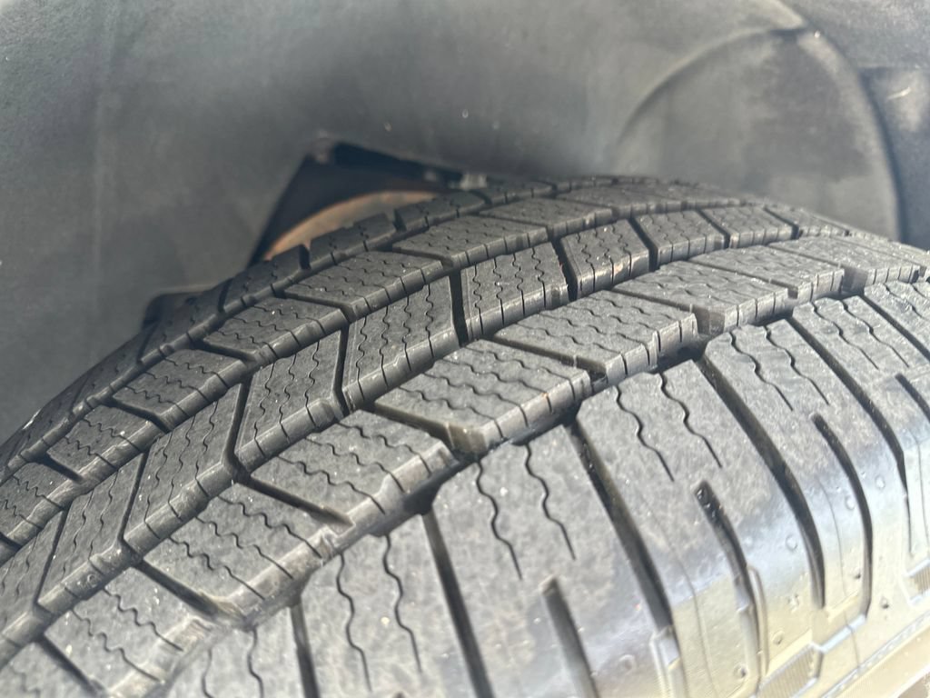 Used 2019 Chevrolet Tahoe Premier RWD image 13