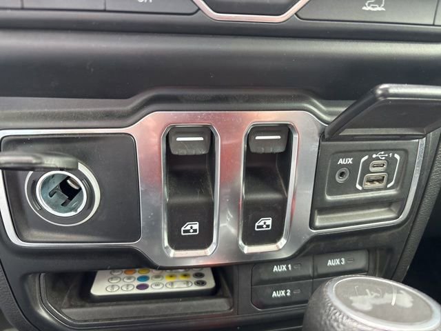 Used 2022 Jeep Wrangler Sport AWD/4WD image 11