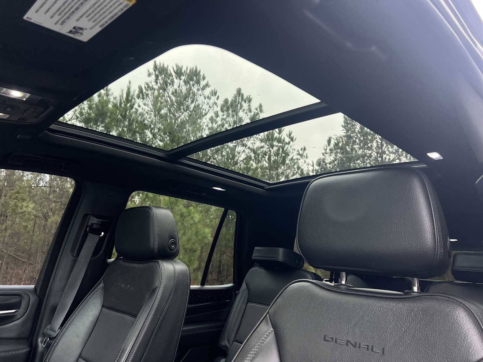 Used 2023 GMC Yukon Denali w/ Max Trailering Package image 17