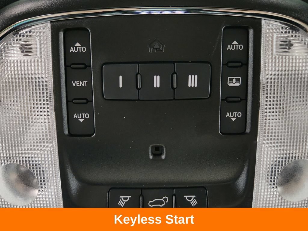 Used 2021 Jeep Grand Cherokee Overland AWD/4WD image 21