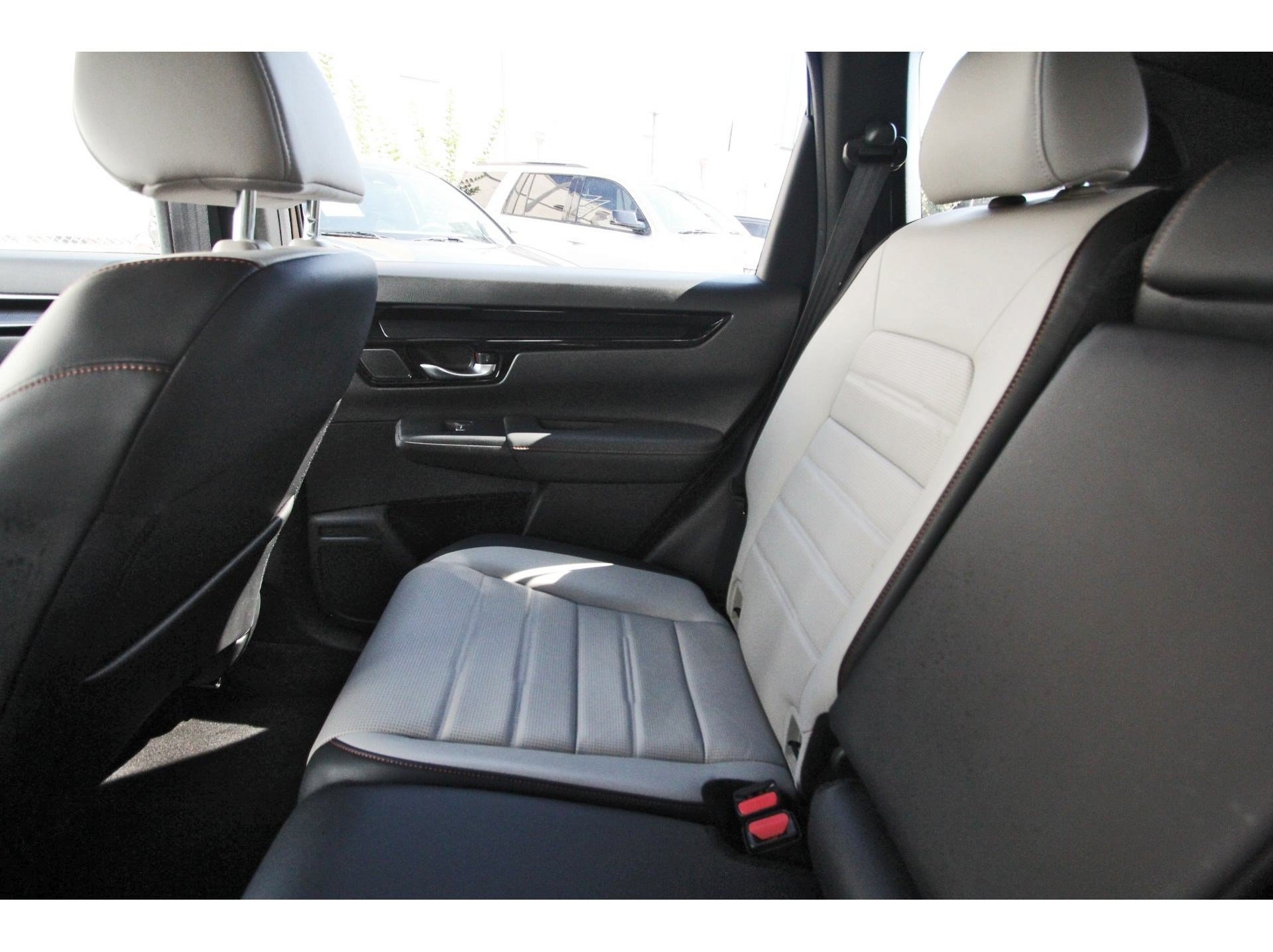 Used 2025 Honda CR-V Sport Touring image 14