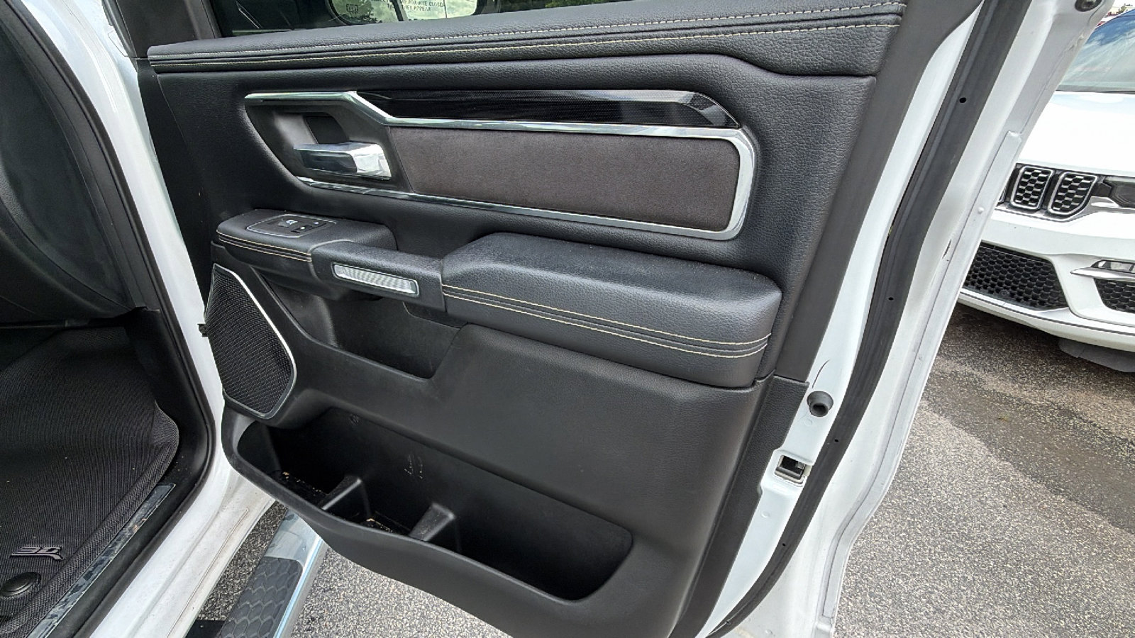 Used 2021 RAM 1500 Laramie w/ Sport Appearance Package RWD image 18