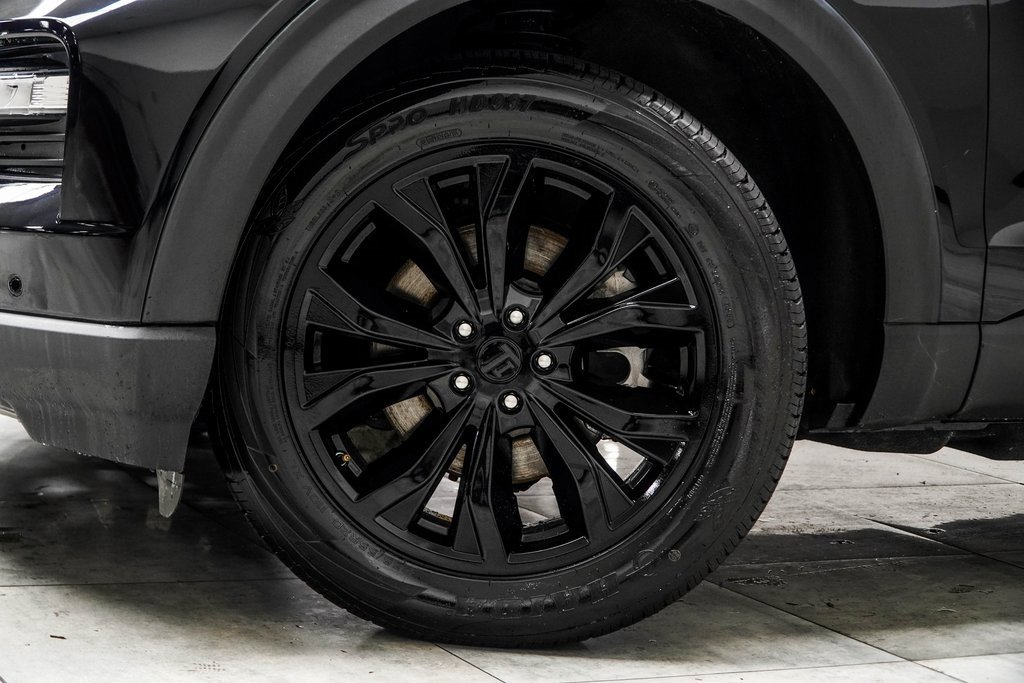 Used 2022 Ford Explorer Limited w/ Equipment Group 301A image 3