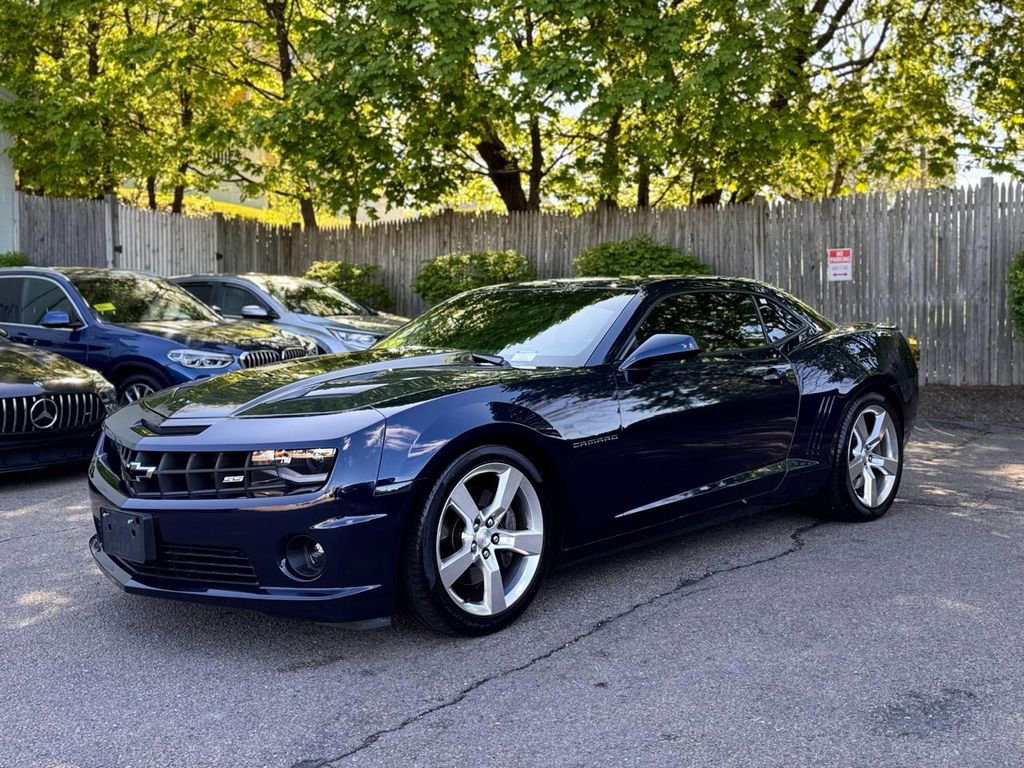 Used 2012 Chevrolet Camaro SS w/ Silver Stripe Package RWD video 2