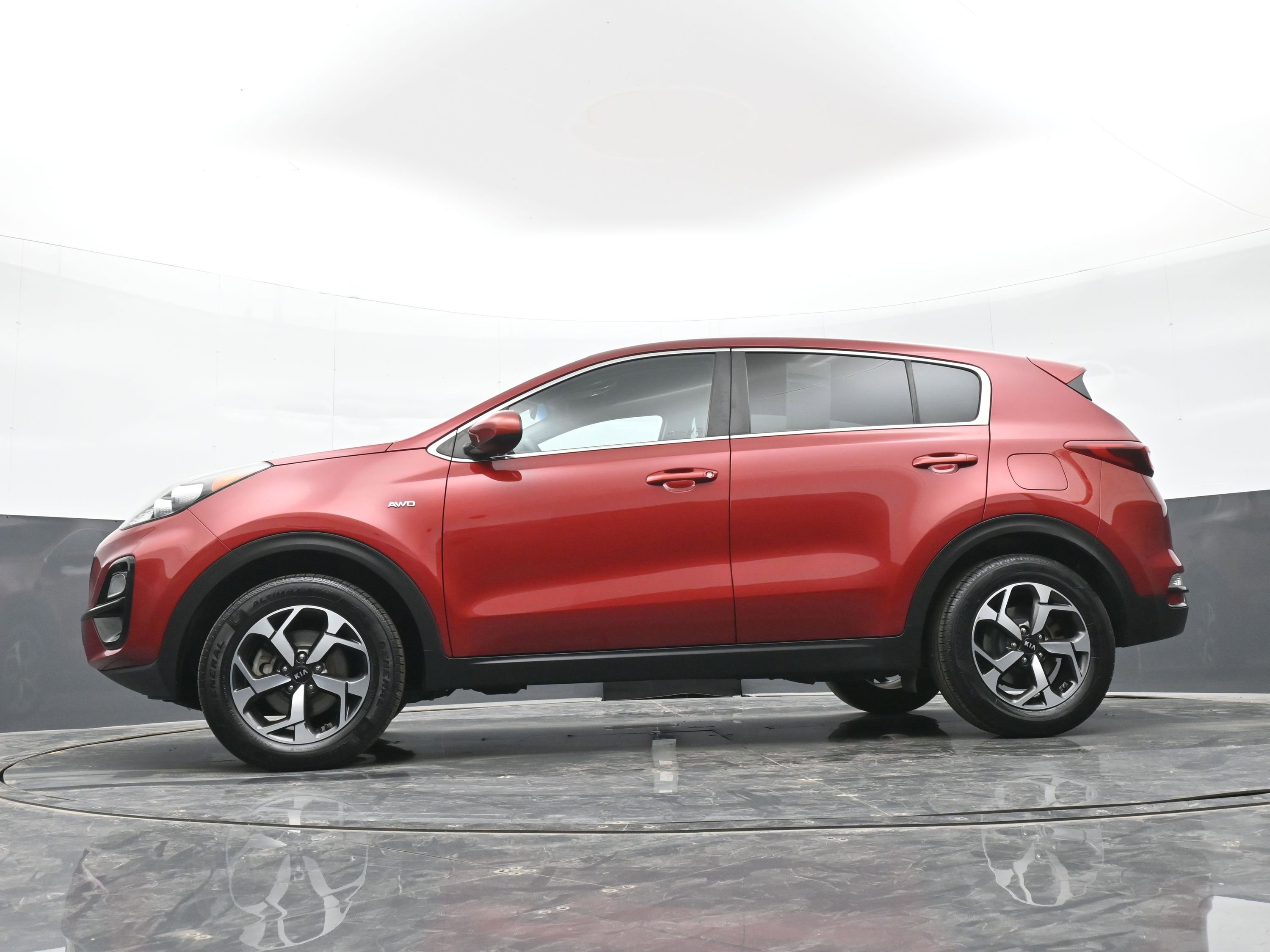 Used 2021 Kia Sportage LX AWD/4WD image 44