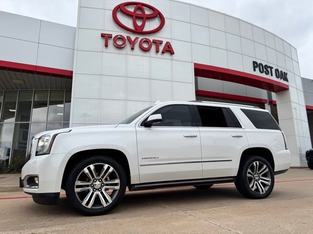 Used 2019 GMC Yukon Denali w/ Denali Ultimate Package image 2