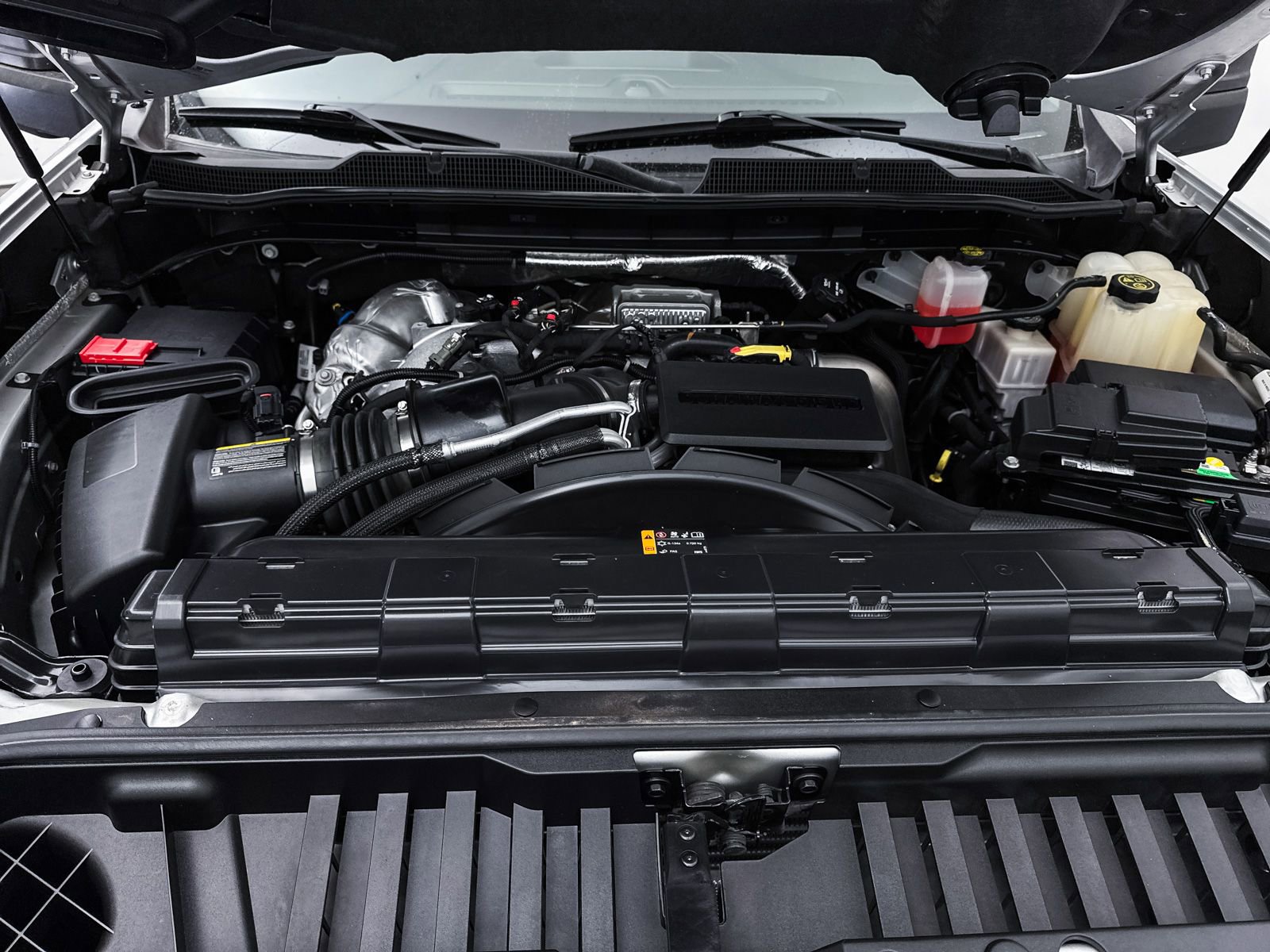 Used 2022 Chevrolet Silverado 2500 LT w/ Convenience Package image 11