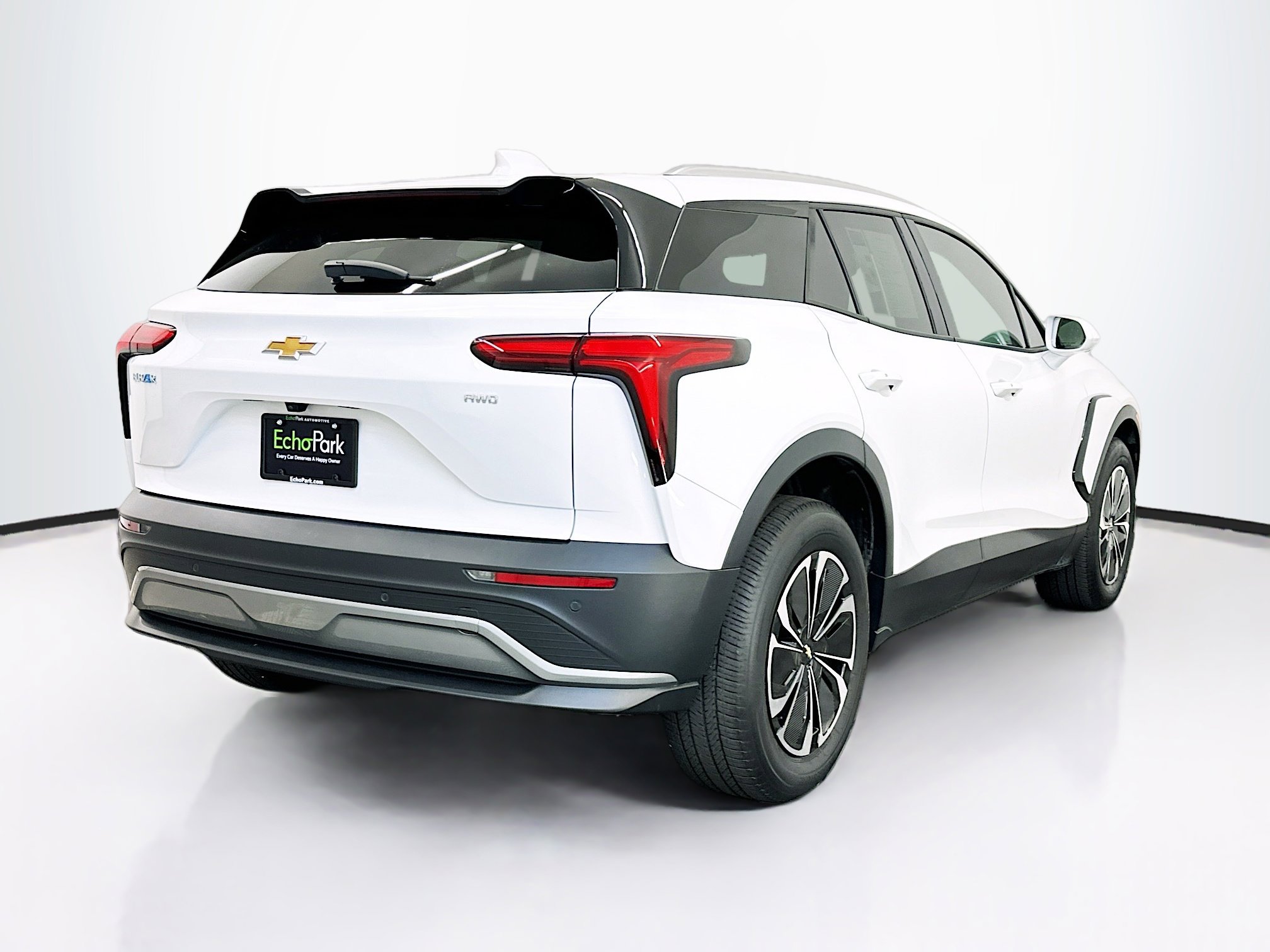 Used 2024 Chevrolet Blazer EV LT image 9