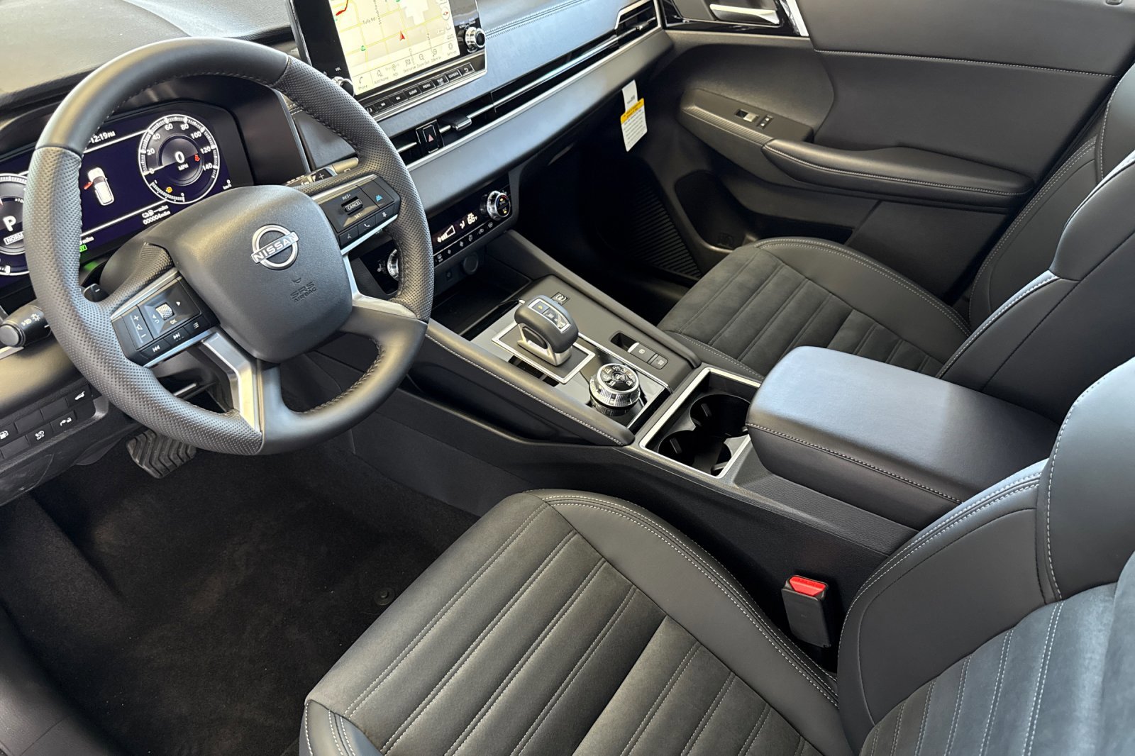 New 2026 Nissan Rogue SL image 10