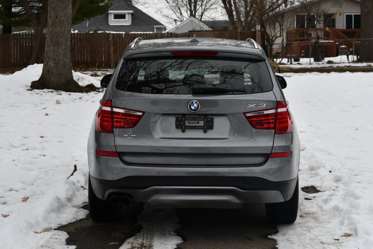 Used 2017 BMW X3 xDrive28i AWD/4WD image 5