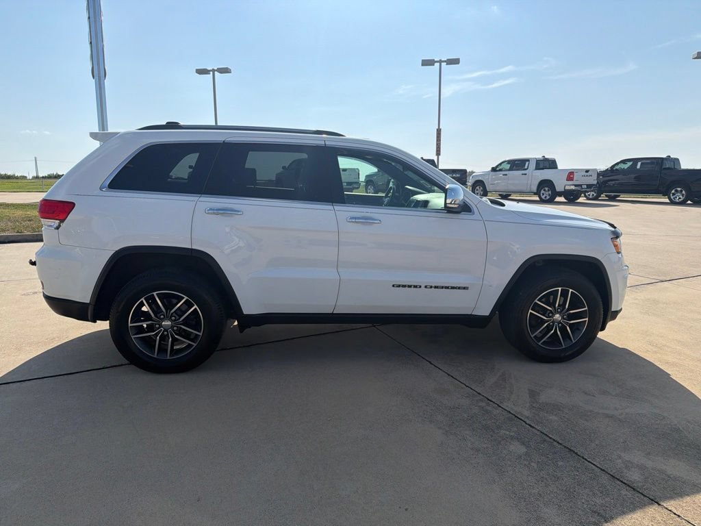 Used 2018 Jeep Grand Cherokee Limited AWD/4WD image 6
