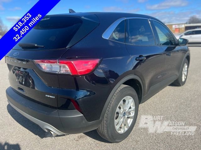 Used 2021 Ford Escape SE image 6