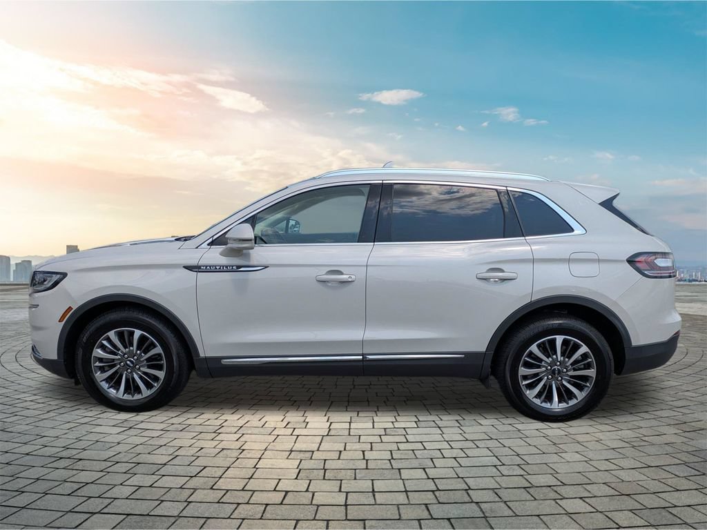 Used 2022 Lincoln Nautilus Reserve AWD/4WD image 8