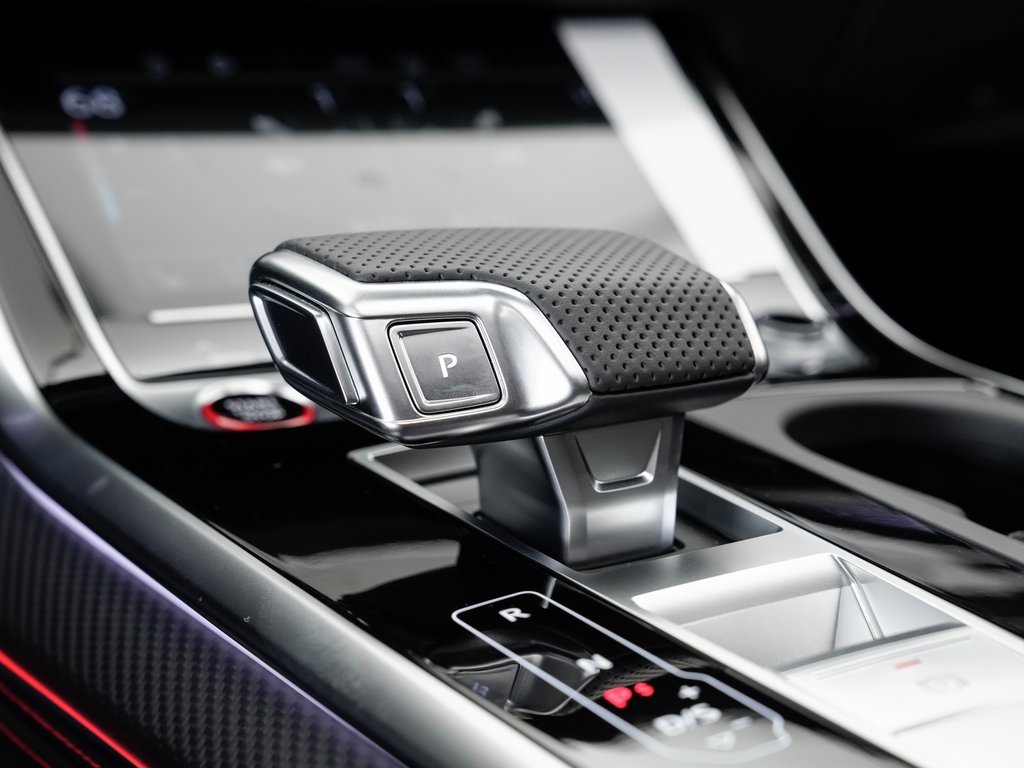 New 2025 Audi RS Q8 performance image 21