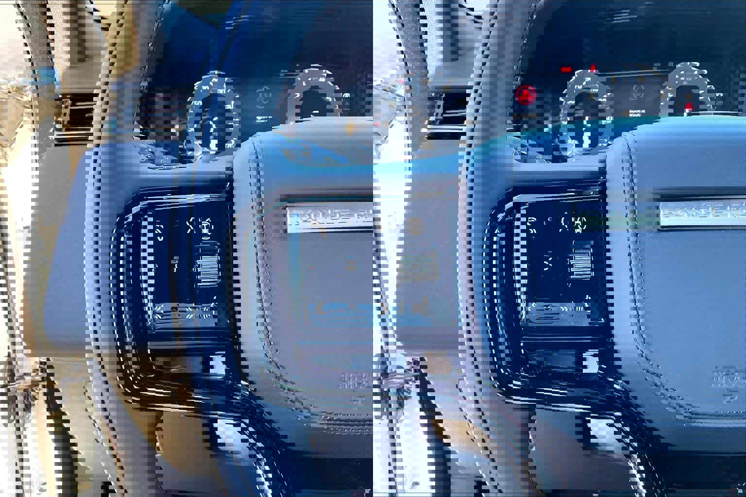 New 2026 Land Rover Range Rover Velar S image 17