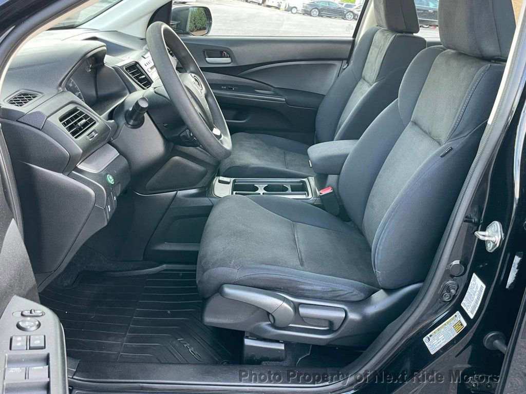 Used 2015 Honda CR-V LX image 7