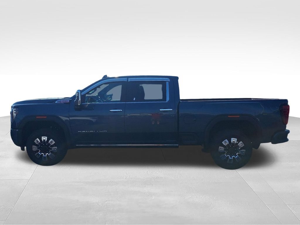 Used 2026 GMC Sierra 2500 Denali w/ Denali Reserve Package AWD/4WD image 2