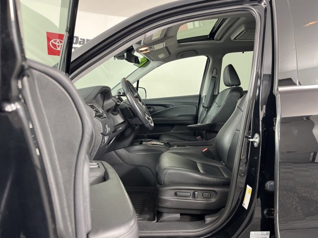 Used 2019 Honda Pilot Touring image 13