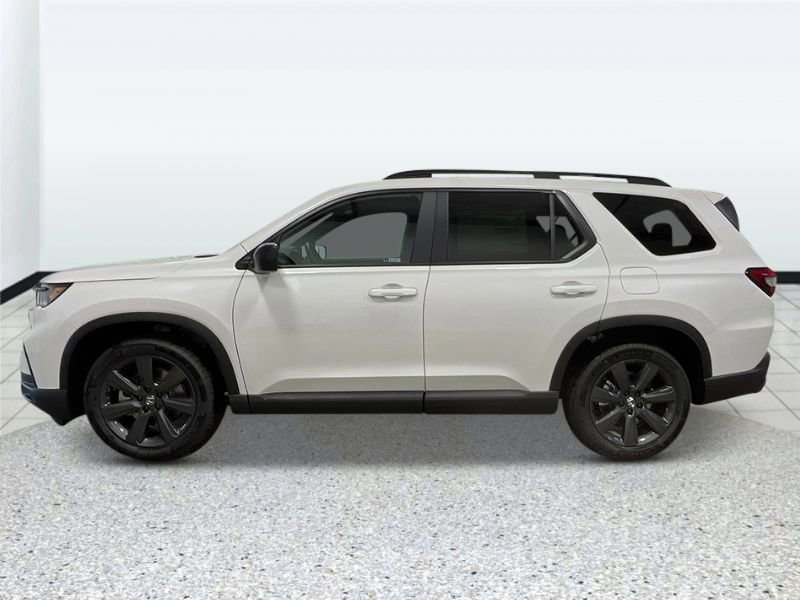 New 2025 Honda Pilot Sport image 6