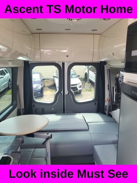 Used 2016 Mercedes-Benz Sprinter 2500 image 20