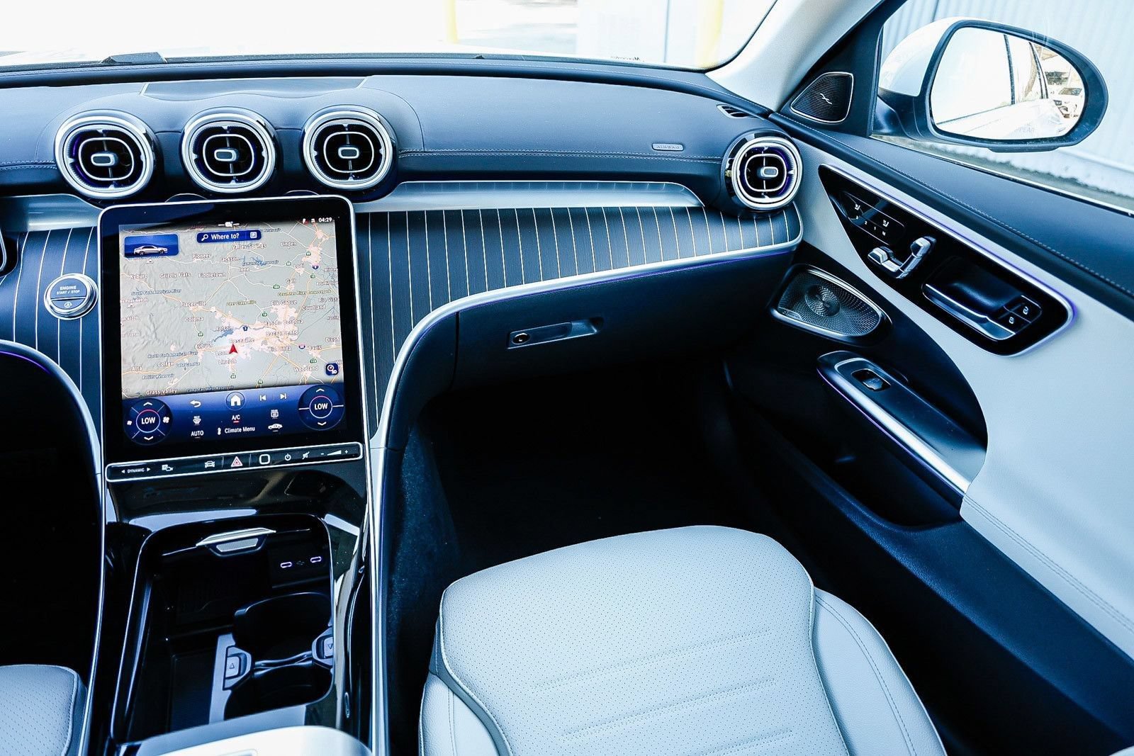 New 2026 Mercedes-Benz C 300 Sedan image 15