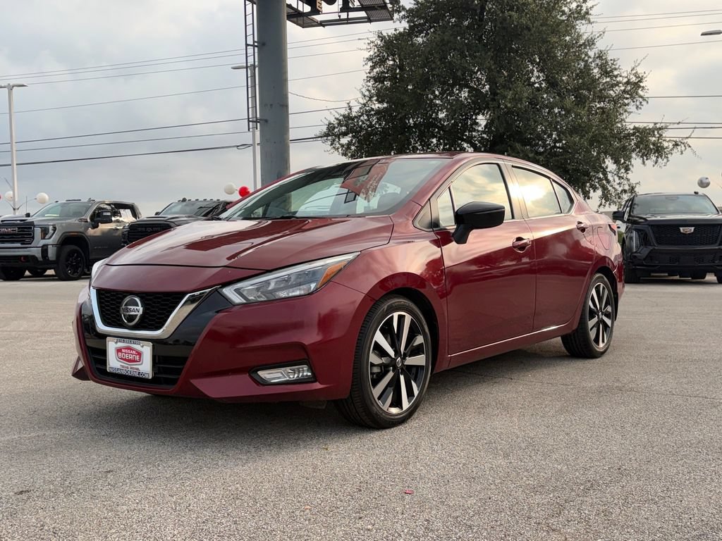 Used 2021 Nissan Versa SR FWD image 7
