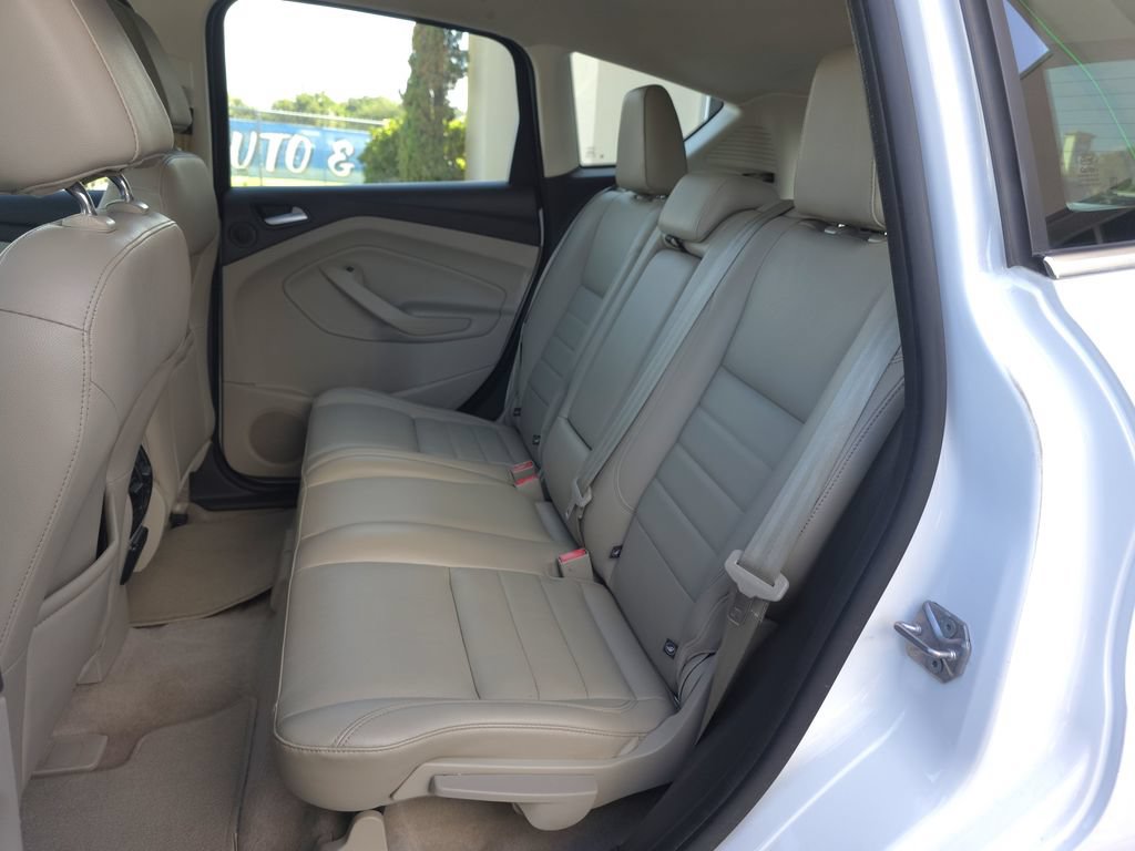 Used 2014 Ford C-MAX SEL w/ Equipment Group 302A FWD image 14